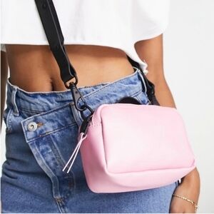 Rains Box Bag Micro Candy Pink NWT